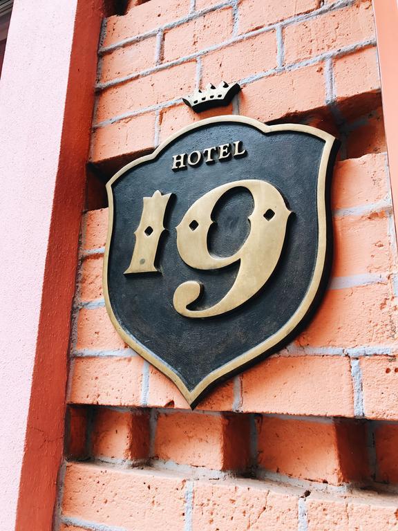 Hotel 19 Harkiv Exterior foto